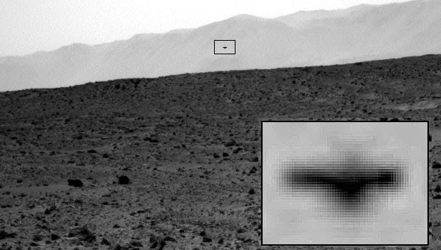 Amazing Photo Of Mars UFO Captured By NASA Rover!