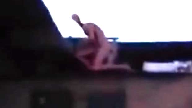 Incredible Video of Alien Being on Homeowners Roof In Mexico